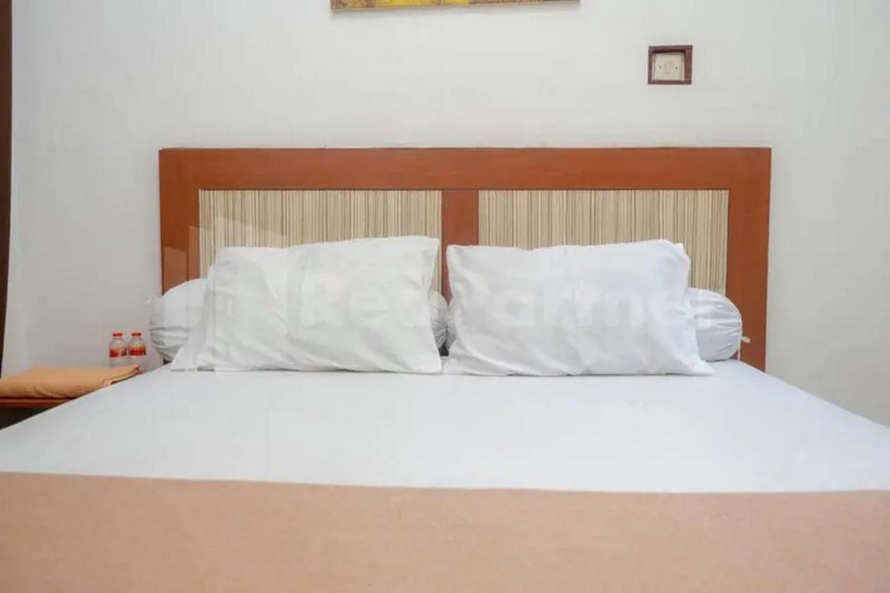 Homestay Babussalam Rungkut RedPartner Medokanayu Bagian luar foto